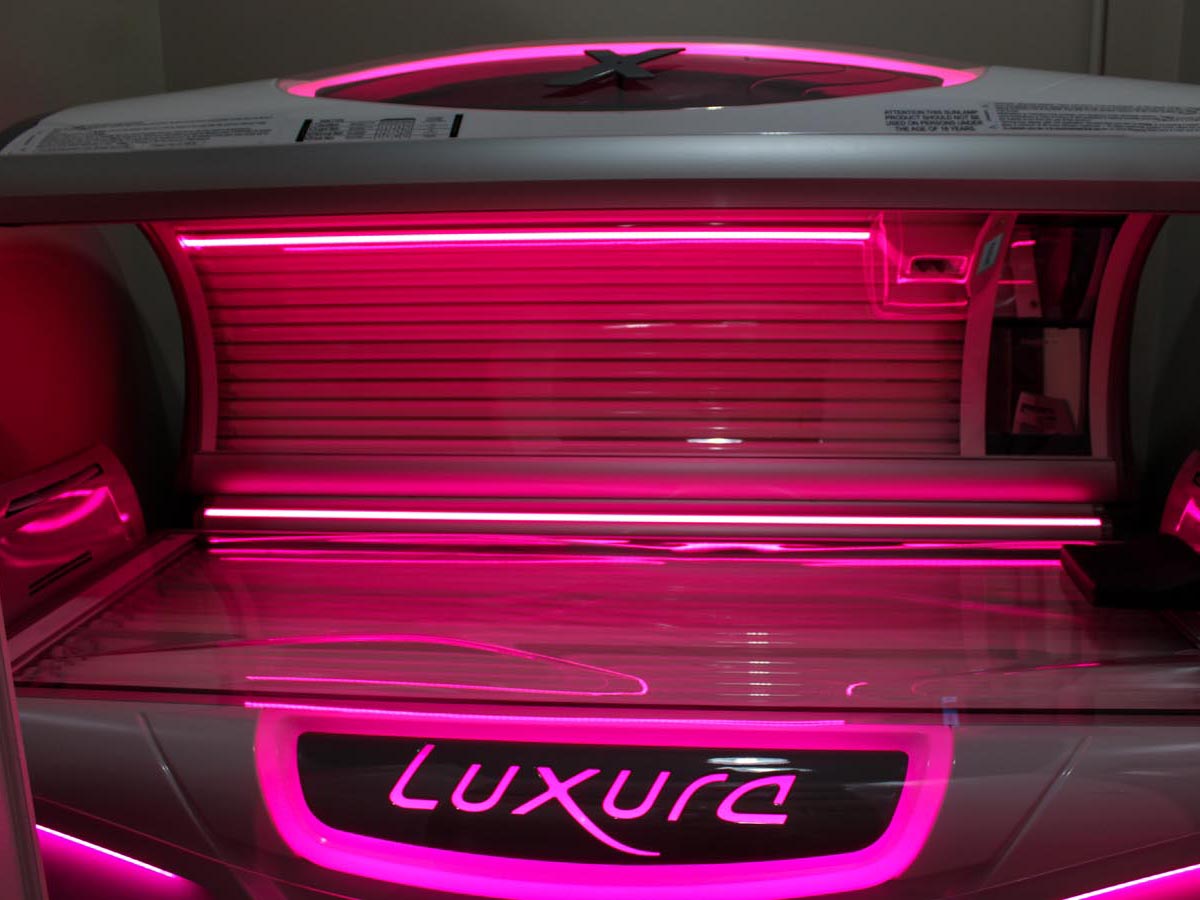 Tanning Salon in Fort Gratiot, MI